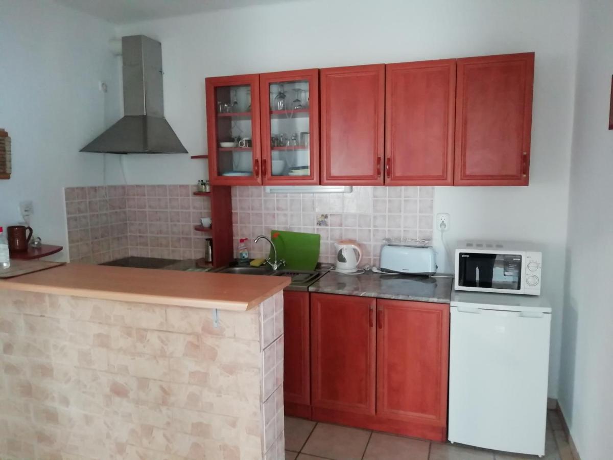 Apartamento Vadásztanya Fogadó Egerszalók Exterior foto