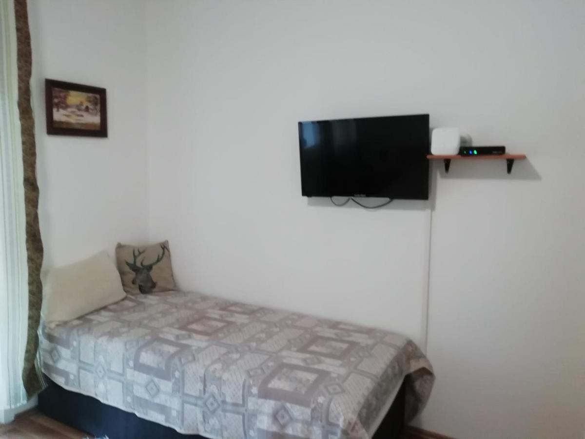Apartamento Vadásztanya Fogadó Egerszalók Exterior foto