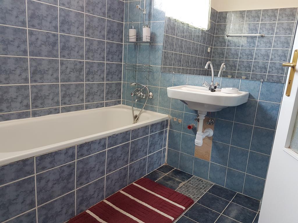 Apartamento Vadásztanya Fogadó Egerszalók Exterior foto